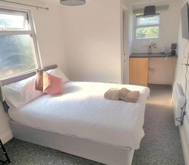 ペンション London En Suite Double Rooms Leytonstone E11