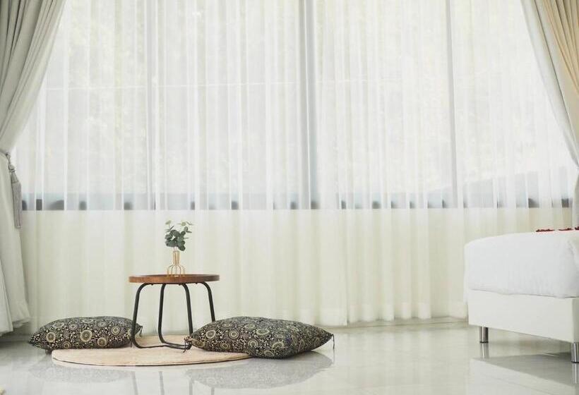 ペンション Muchill