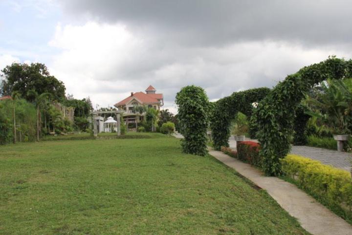 The Q Hotel And Events Place