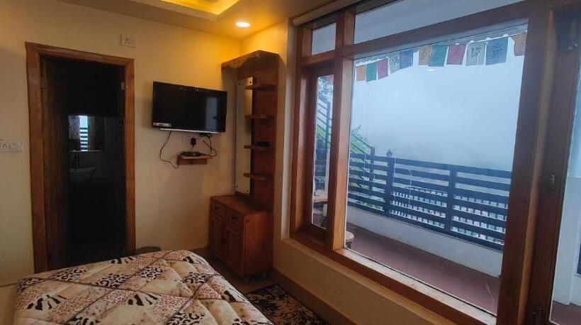 Yayawar Hotel Nainital