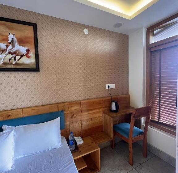 Yayawar Hotel Nainital