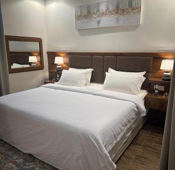 استديو انيق بدخـول ذاتي