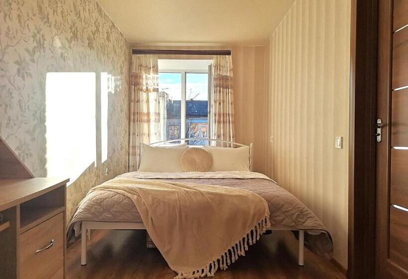 двокімнатна квартира навпроти театру гоголя у центрі полтави мережа Alexapartments документи для від