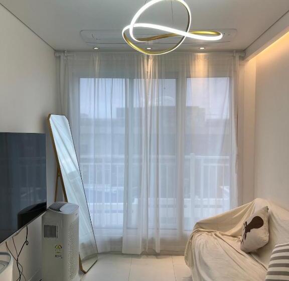 Hostel Hello Hamdeok