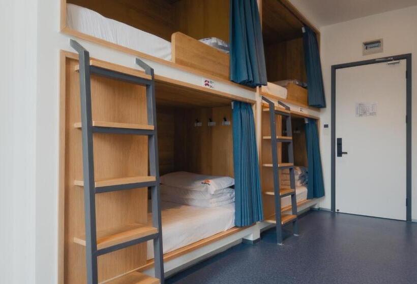 هاستل 吃山02救赎青年旅店