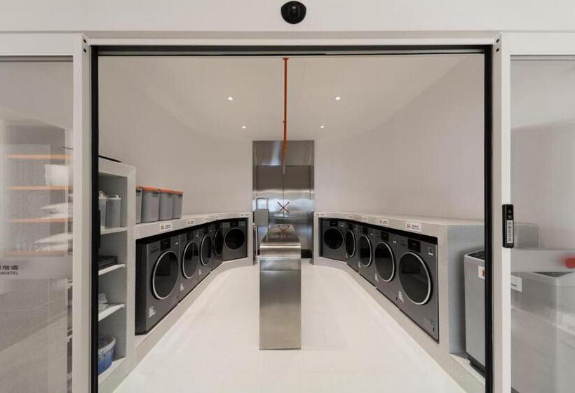 هاستل 吃山02救赎青年旅店