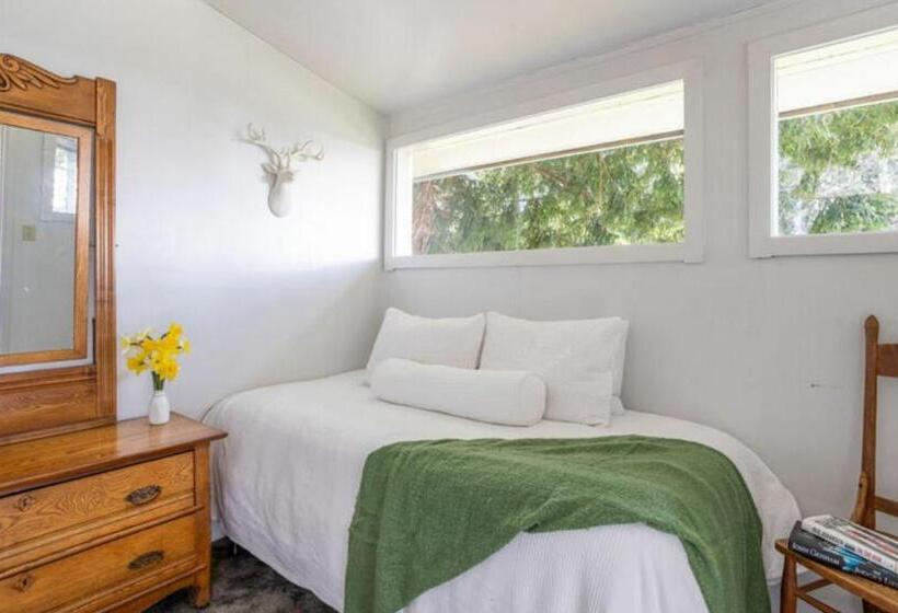 호스텔 Dennen S Victorian Farmhouse