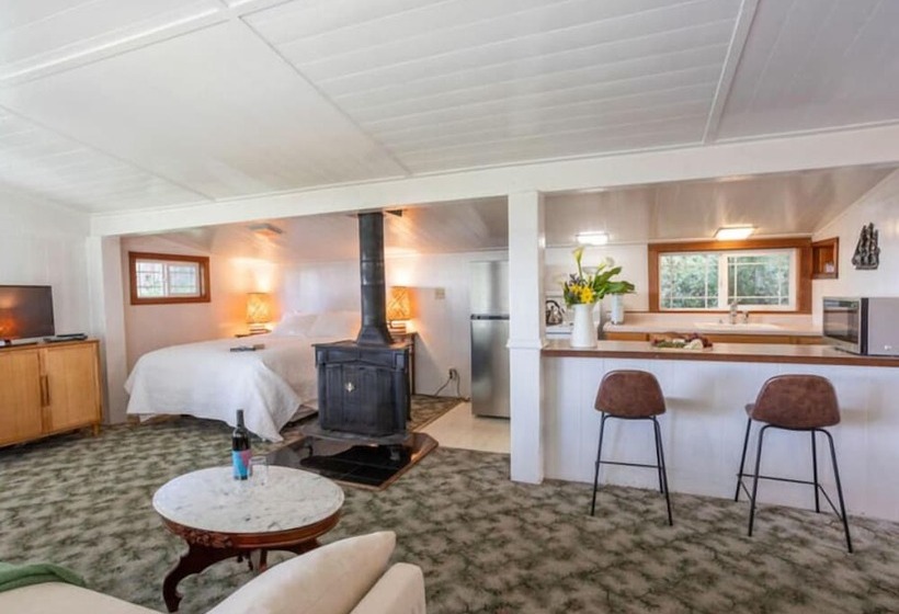 호스텔 Dennen S Victorian Farmhouse