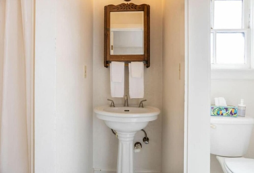 호스텔 Dennen S Victorian Farmhouse