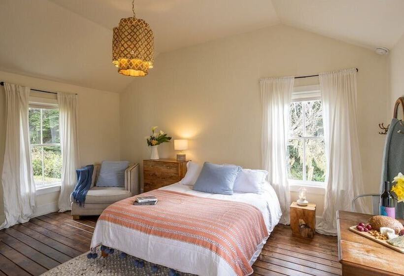 호스텔 Dennen S Victorian Farmhouse