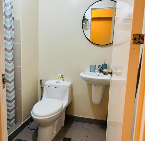 تختخواب و صبحانه Avida Towers Atria