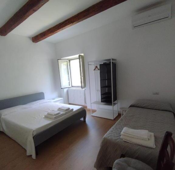 住宿加早餐  Casa Rasi