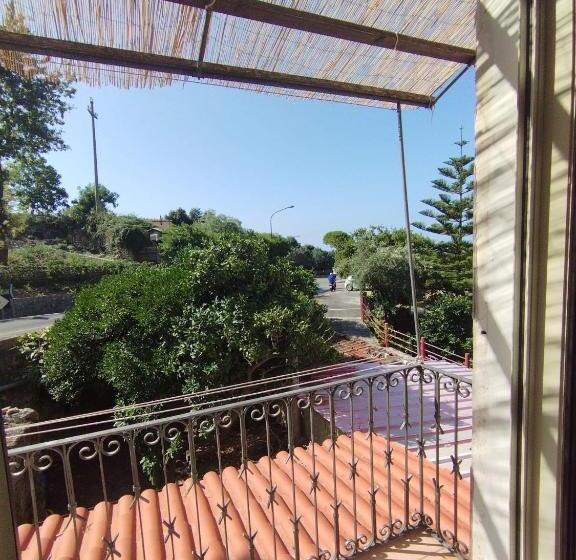 住宿加早餐  Casa Rasi