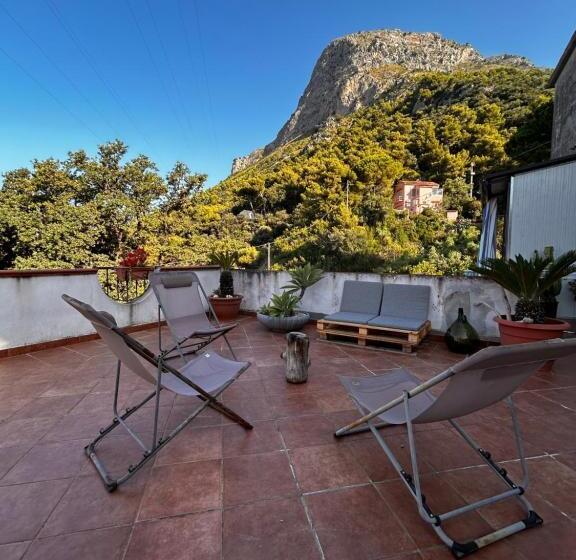 住宿加早餐  Casa Rasi