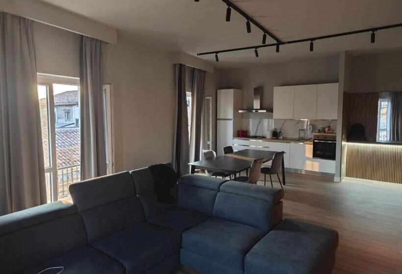 مبيت وإفطار Celeste Home Center