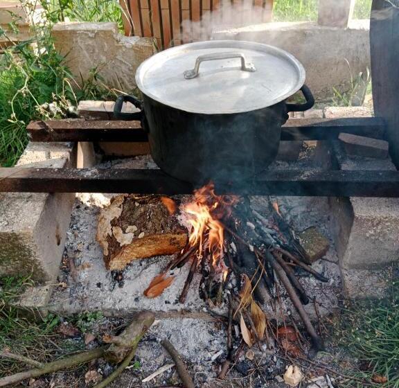 مبيت وإفطار Chambres De Charme En Normandie