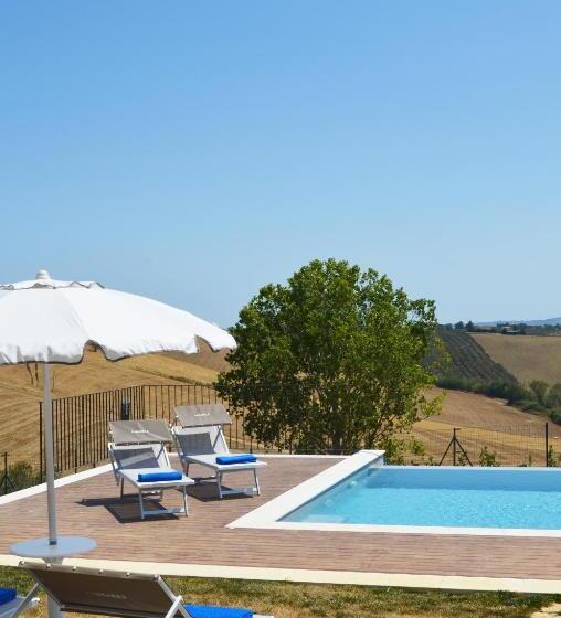 Bed and Breakfast La Cascina Di Amela