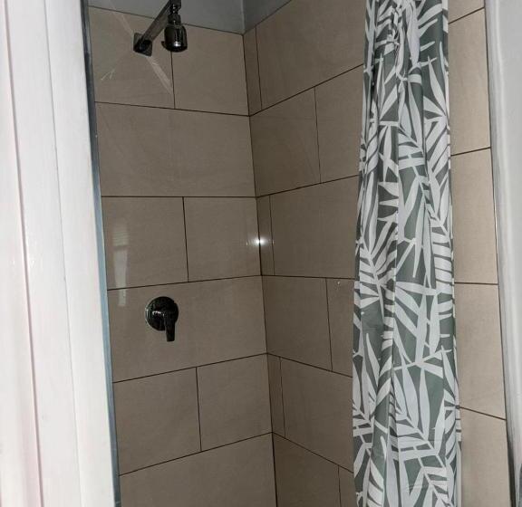 مبيت وإفطار La Gracè