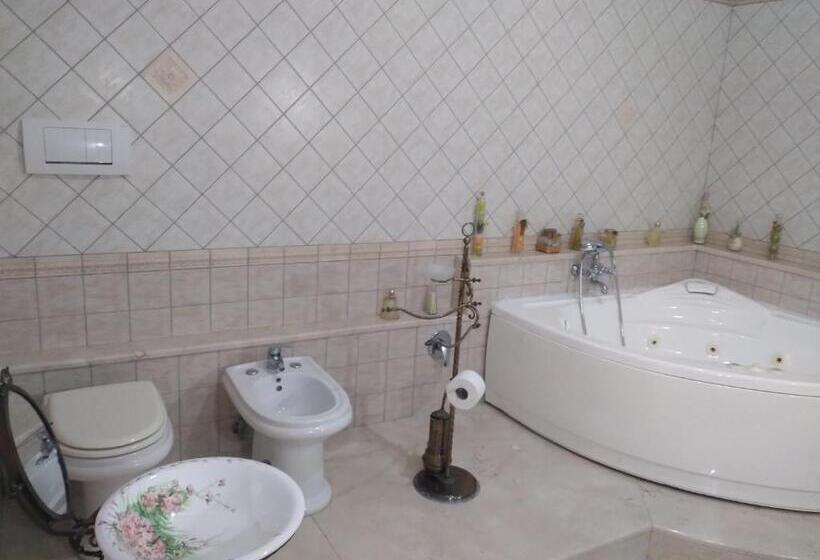 مبيت وإفطار Turisti A Casa Mia