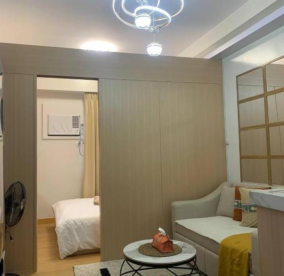 Casa De Tan Royale Tower 1