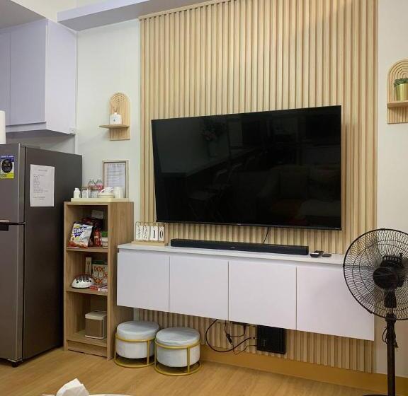 Casa De Tan Royale Tower 1