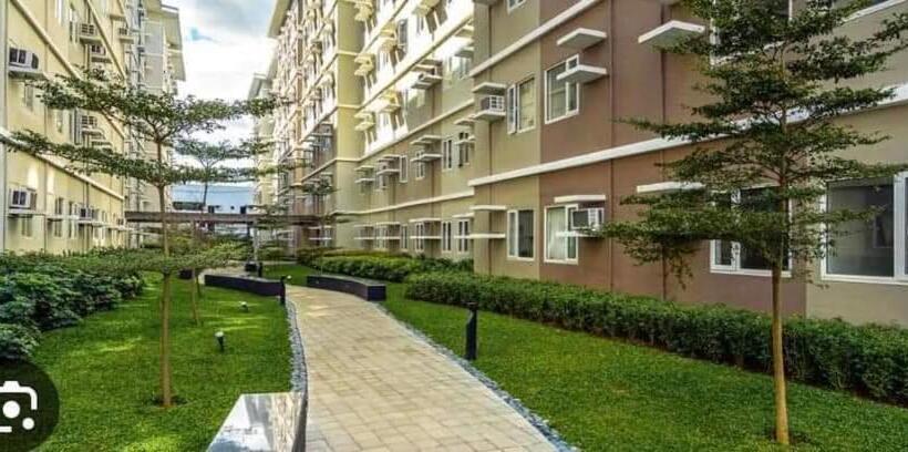 Casa De Tan Royale Tower 1