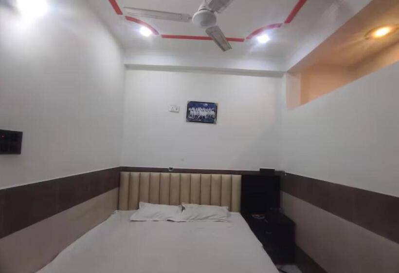 Goroomgo Hotel Sahu Rooms , Ayodhya
