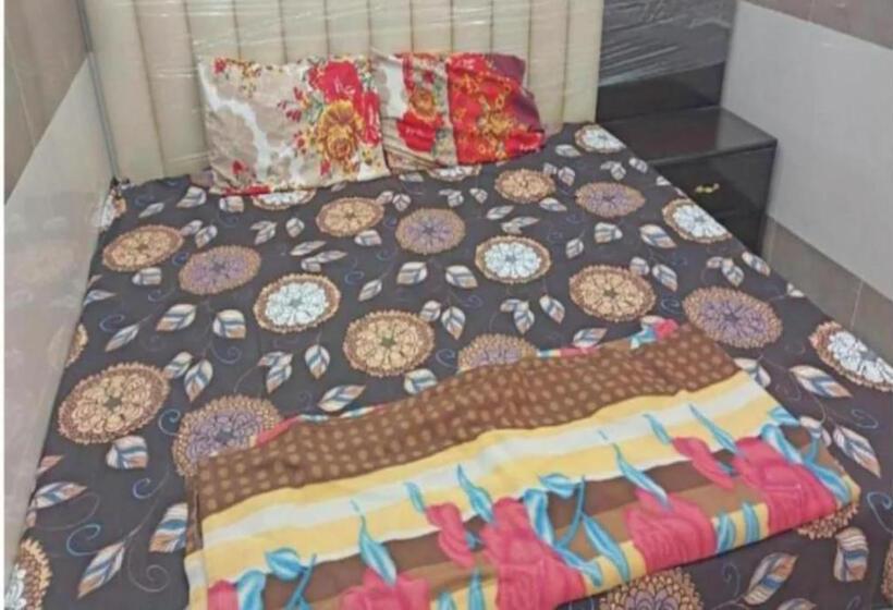 Goroomgo Hotel Sahu Rooms , Ayodhya