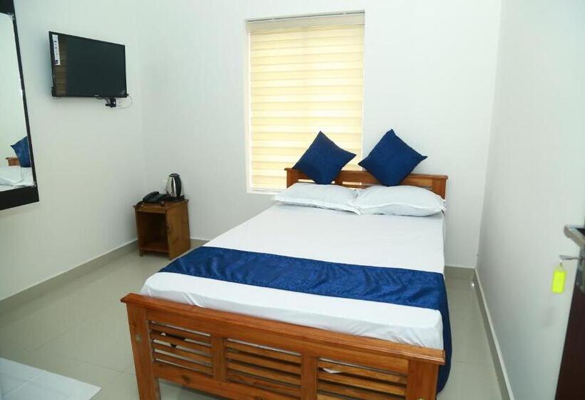 فندق Airport Cochin Royal Residency