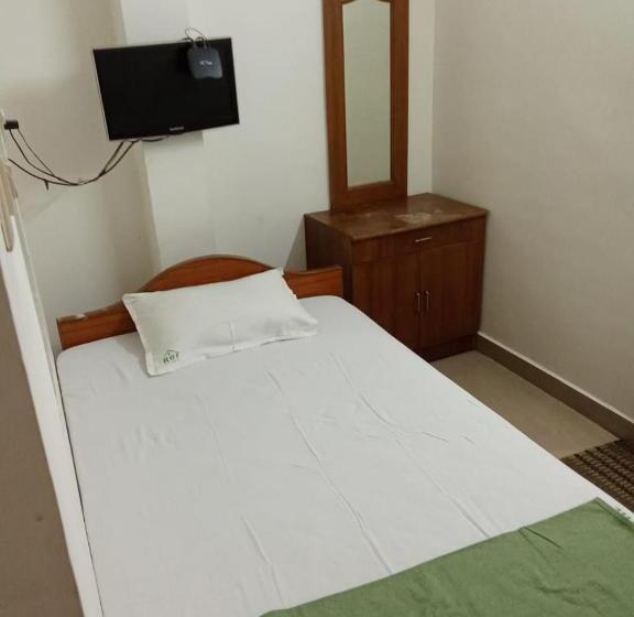 ホテル Eswar Residency