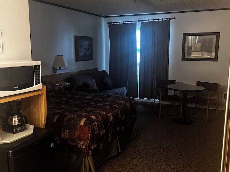 בית מלון כפרי Green Gables Inn