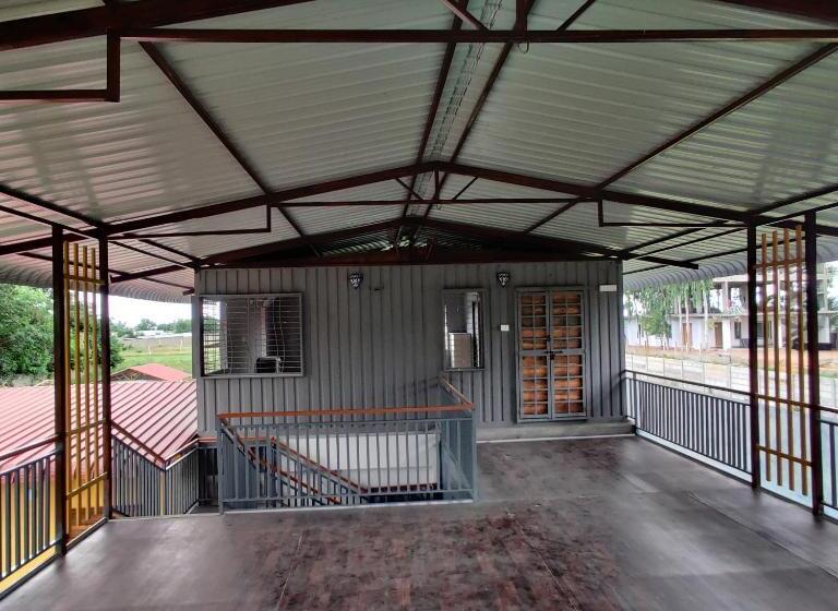 호텔 Kashmir Farmhouse   Hyderabad