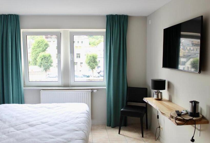 Отель Maison De Vacances Bouillon 36 Personnes