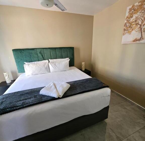 酒店 Oceanic 88 North Beach Durban