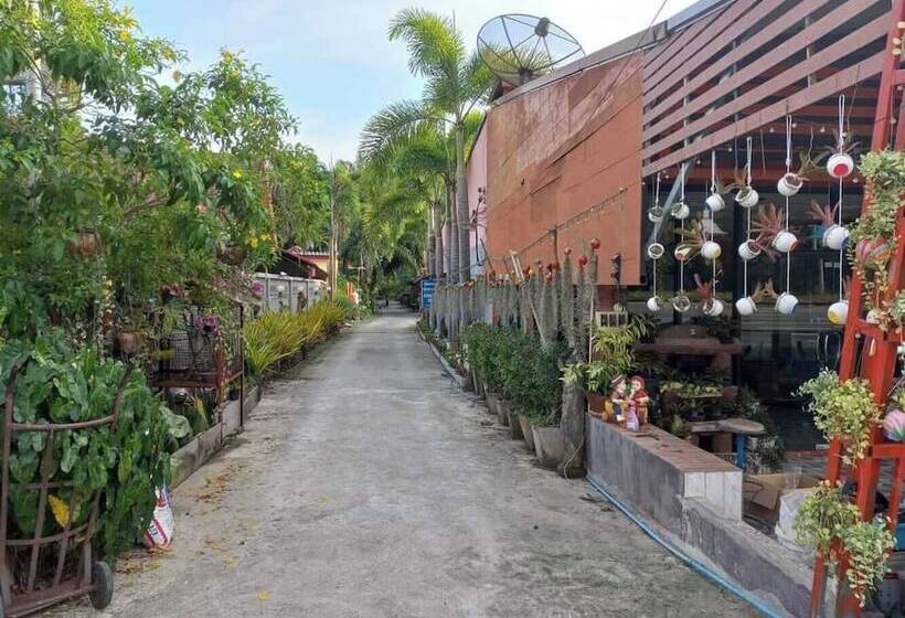 酒店 Oyo 75524 Sk Resort