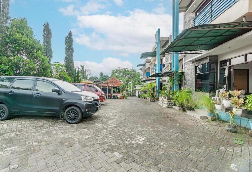 酒店 Oyo 94148 Forzando