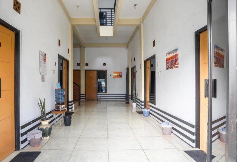 酒店 Oyo 94148 Forzando