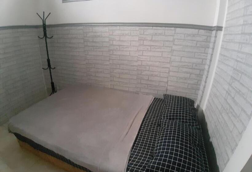 酒店 Oyo 94148 Forzando