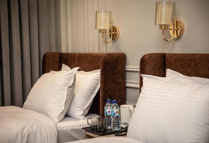 בית מלון כפרי Qadim