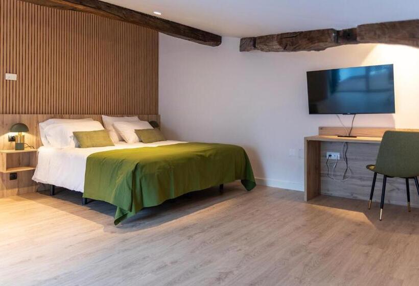 בית מלון כפרי & Restaurante El Casino