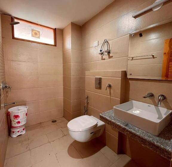 호텔 Samsti Royal Cafe