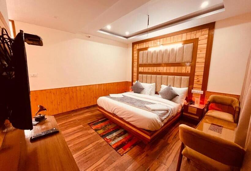 호텔 Samsti Royal Cafe