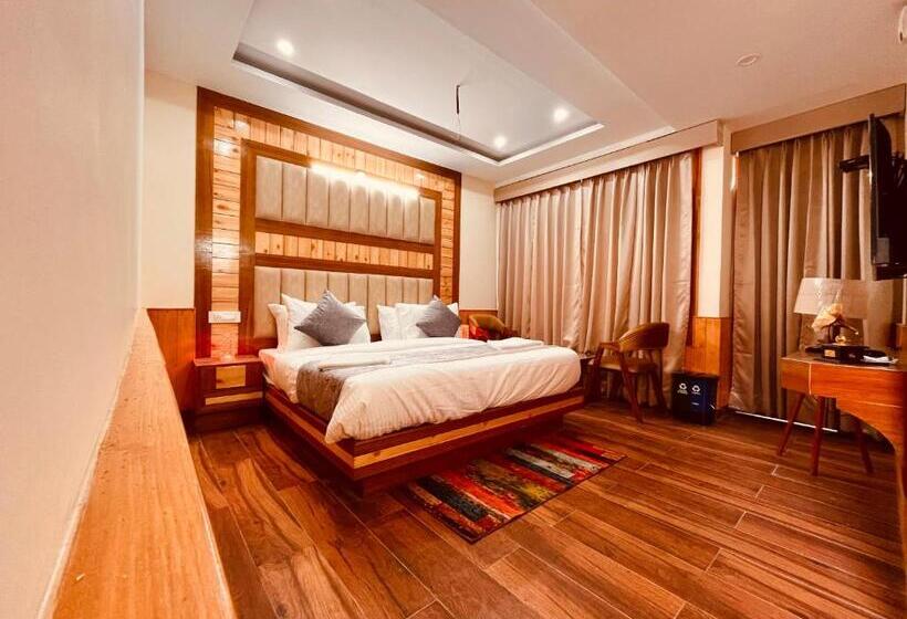 호텔 Samsti Royal Cafe