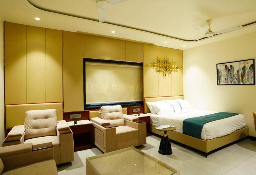 호텔 Shreyas Grand Ananthapuramu