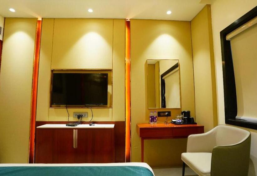 호텔 Shreyas Grand Ananthapuramu