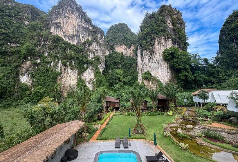 ホテル Voasis Valley Krabi   Natural Resort