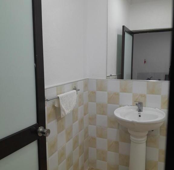 Отель White Diamond Apartments