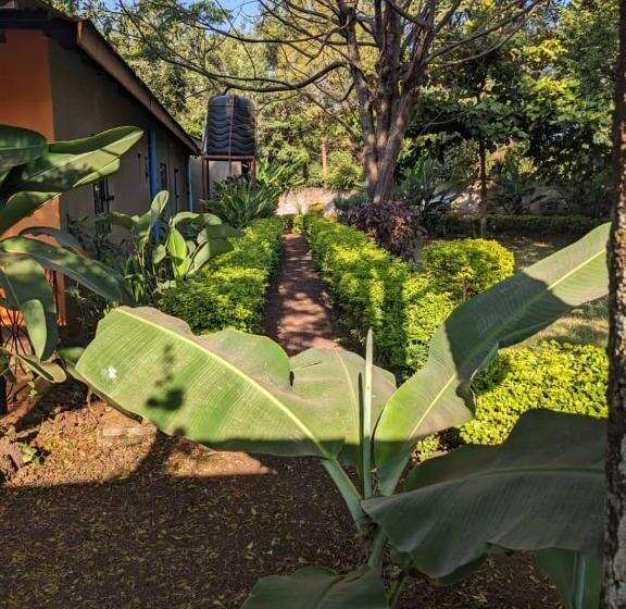 Karatu Bed And Breakfast