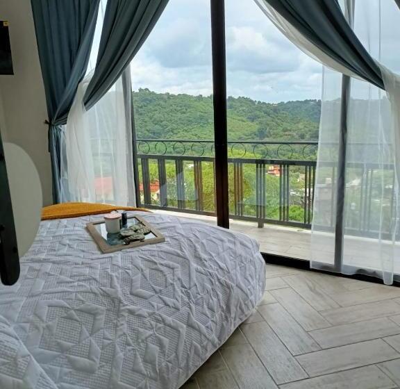 ënxë Hotel Boutique