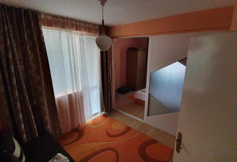 بنسيون стаи за гости ники тити